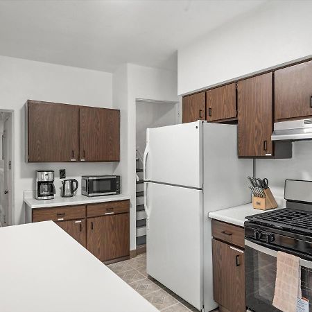 Oakland/University @H Bright And Stylish Private Bedroom With Shared Bathroom Pittsburgh Exteriör bild